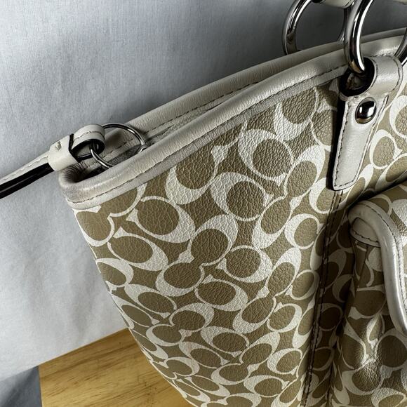 Coach Signature Chelsea Lea Medium Shoulder Tote Bag C1093-F15135 - Picture 2 of 16